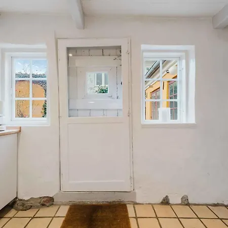 Historic Townhouse In The Heart Of * Aeroskobing