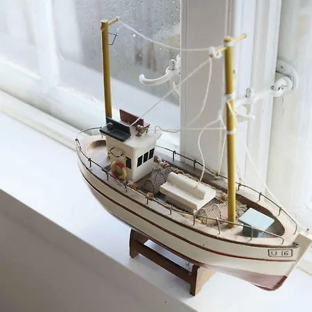 Historic Townhouse In The Heart Of * Aeroskobing