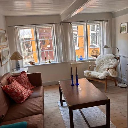 Historic Townhouse In The Heart Of Villa *