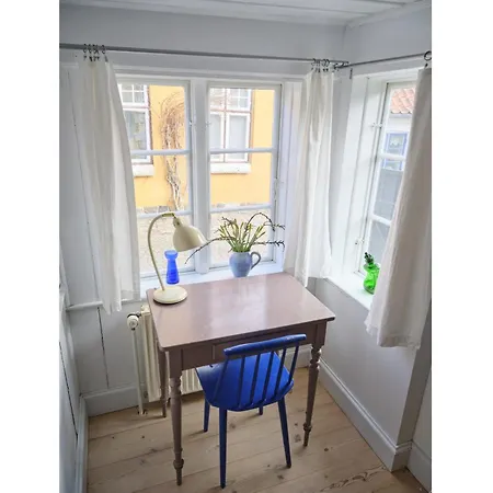 Historic Townhouse In The Heart Of Villa Aeroskobing