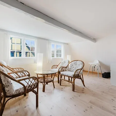 Historic Townhouse In The Heart Of Ærøskøbing